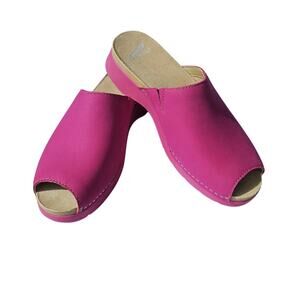 NWB Dansko Ravyn Peep Toe Sandals in Fuchsia Barbiecore Nubuck Sz EU 39 US 7